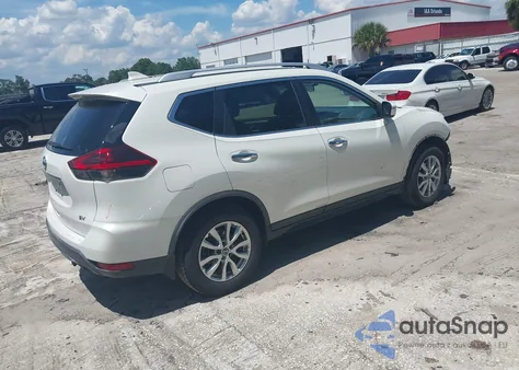 2018 Nissan Rogue Sv z USA, uszkodzony, nr VIN KNMAT2MT3JP607465